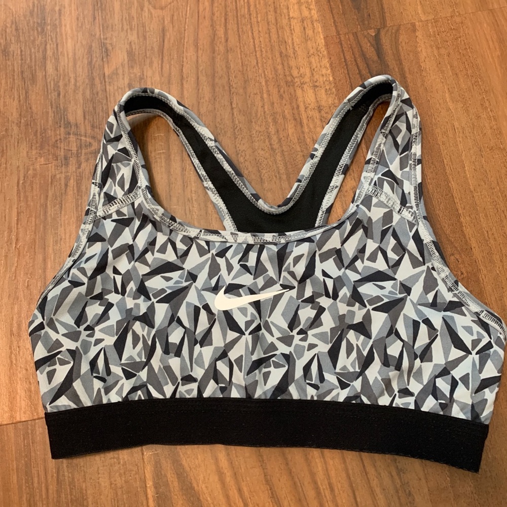 Nike Pro Sports Bra